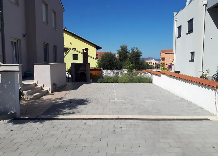 Apartmani Sladana